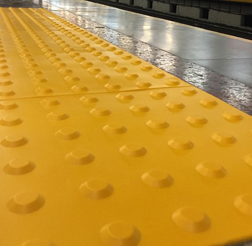 Guías Podotáctiles Hule/PVC para Invidentes